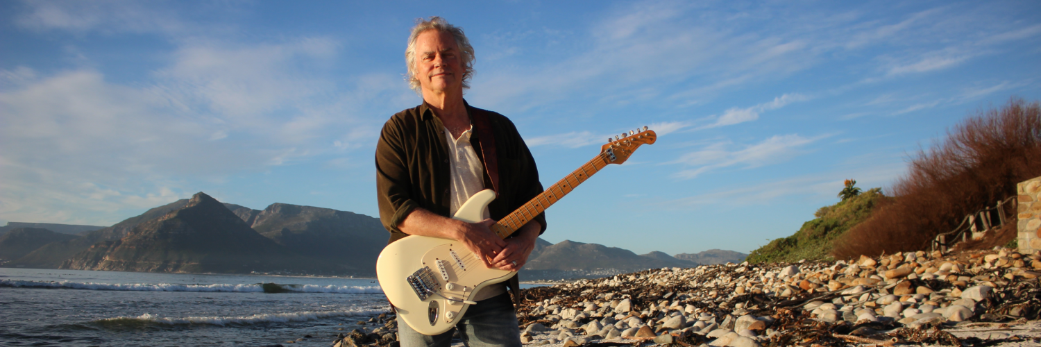 Robin Auld LIVE! @ café Roux